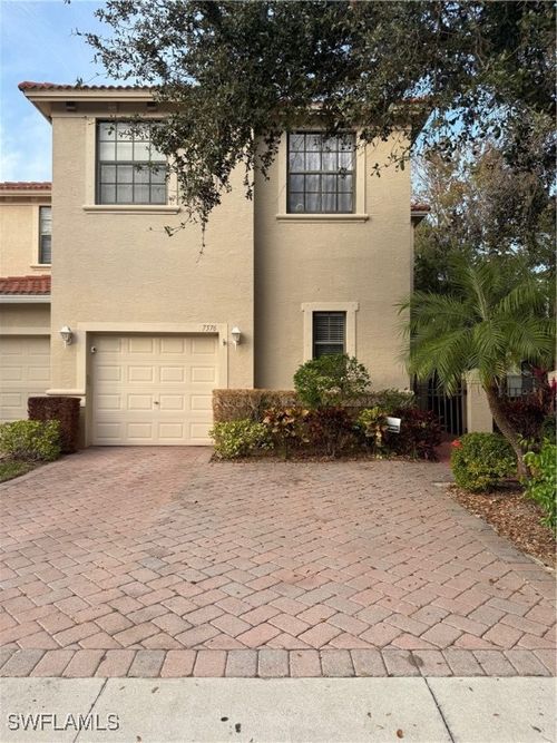 7576 Bristol Cir, NAPLES, FL, 34120-0691 | Card Image