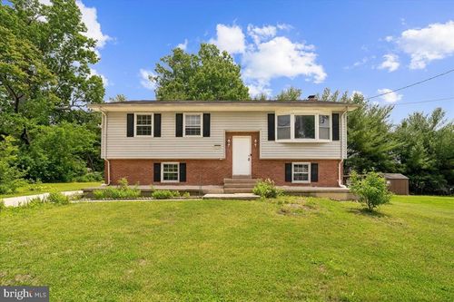11705 Battersea Dr, BELTSVILLE, MD, 20705-1552 | Card Image