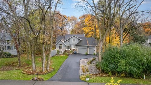 14011 Minnehaha Pl, Wayzata, MN, 55391-2565 | Card Image