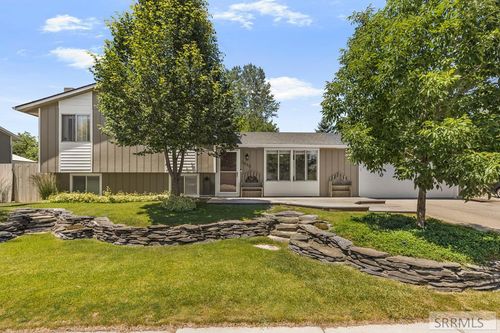 5845 Moses St, Pocatello, ID, 83202-2060 | Card Image