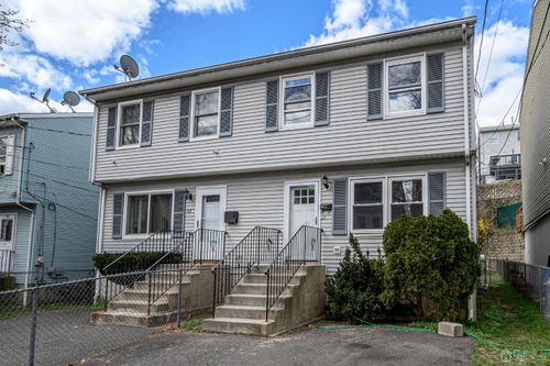 2-137 N 1st St, Paterson, NJ, 07522-1801 | Card Image