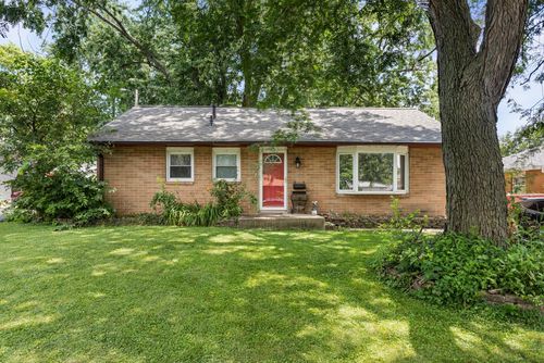 1106 Grant Pl, Urbana, IL, 61801-5352 | Card Image