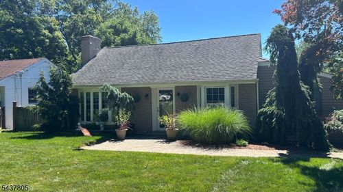 1464 Pleasant Valley Way, West Orange, NJ, 07052-1305 | Card Image