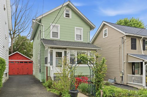 90 Brookside Ave, Nyack, NY, 10960-4302 | Card Image