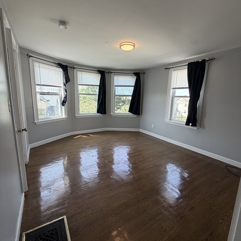 Residential Lease in Lynn 2