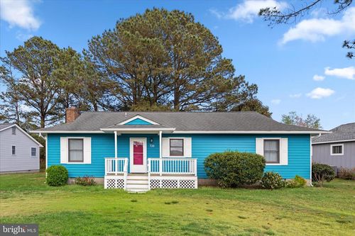 738 Fenwood Cir, BETHANY BEACH, DE, 19930-9788 | Card Image