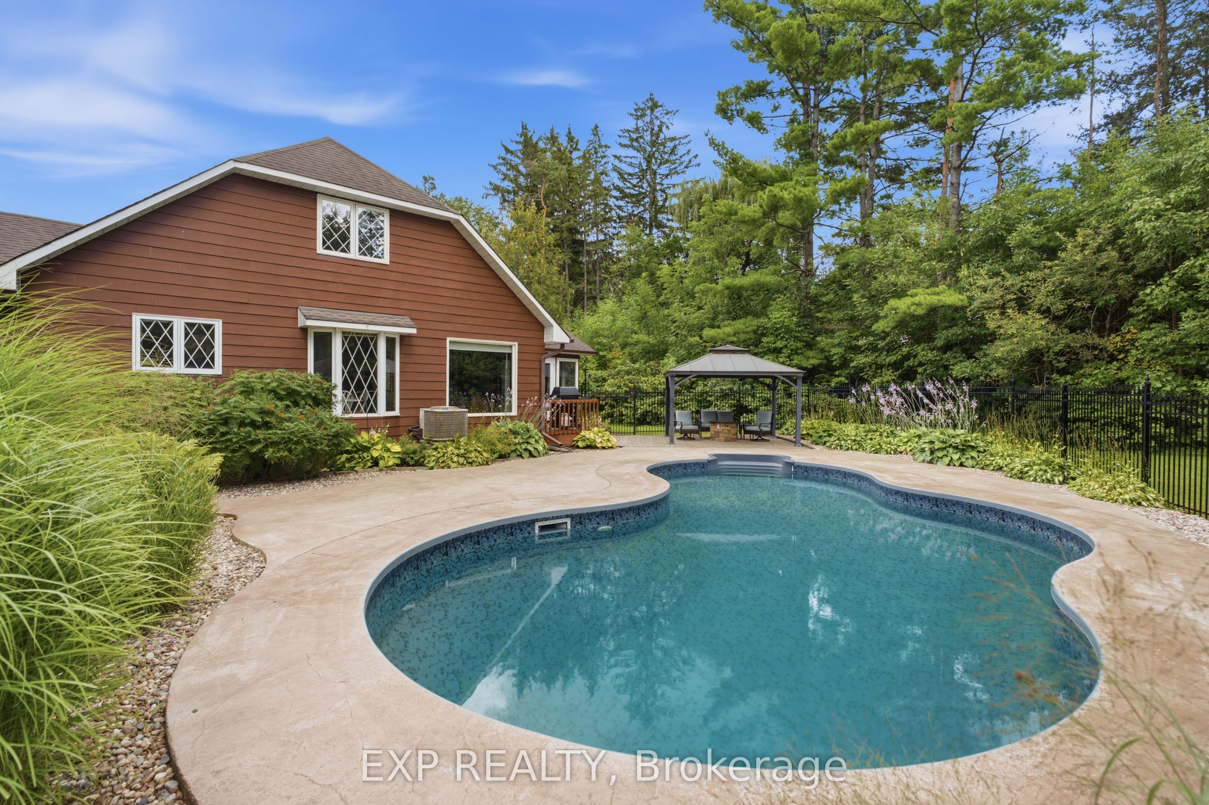 Residential in Orleans - Cumberland and Area 4