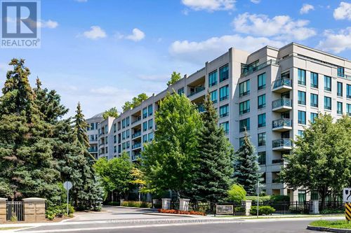 20-205 The Donway W, North York, ON, M3B3S5 | Card Image
