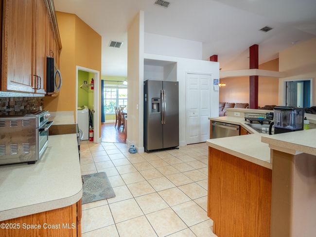 6420 Addax Ave, House other with 5 bedrooms, 3 bathrooms and null parking in COCOA FL | Image 11