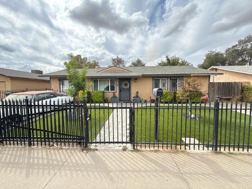 906 Tudor St, Galt, CA, 95632-2136 | Card Image