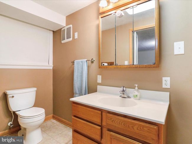 129 Fox Ridge Dr, House other with 3 bedrooms, 3 bathrooms and null parking in MAURERTOWN VA | Image 25