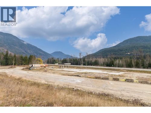 5487 Prosh Frontage Rd, Malakwa, BC, V0E2J0 | Card Image