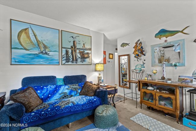 east unit | Image 18