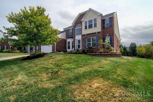 7470 Susan Springs Dr, West Chester, OH, 45069-4085 | Card Image