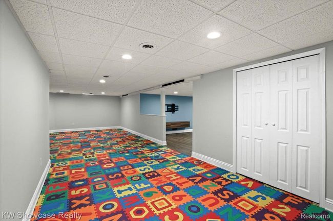 30-5152 Shenandoah Ct.jpg | Image 27