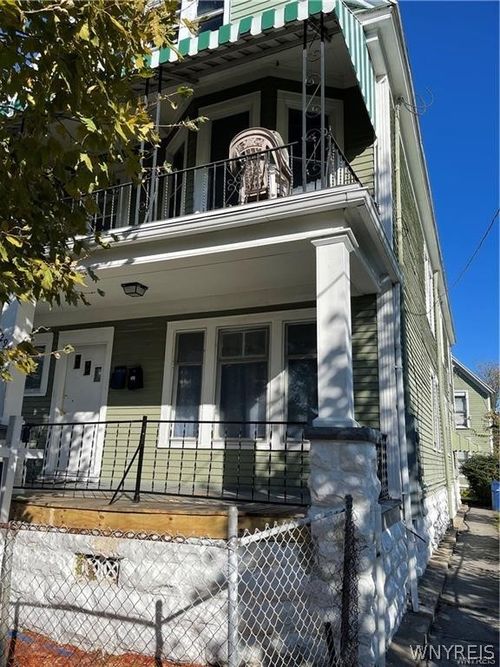 291 Walnut St Street, Buffalo, NY, 14204 | Card Image