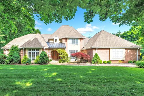 24 Briarwood Dr, Orange, CT, 06477-1850 | Card Image