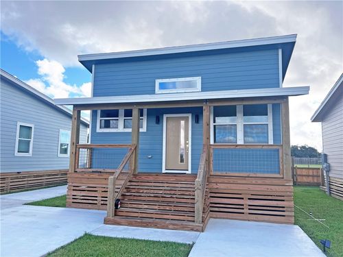 110-110 Landry, Rockport, TX, 78382 | Card Image