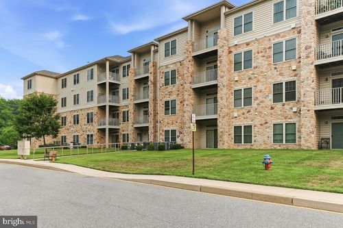 2408-2000 Fountainview Cir, NEWARK, DE, 19713-3869 | Card Image