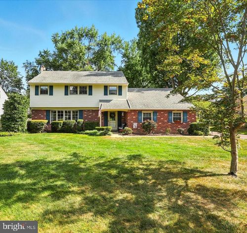 236 Oak Hill Dr, HATBORO, PA, 19040-1918 | Card Image