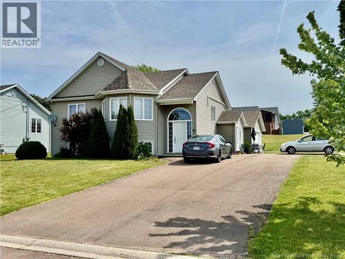 46 Rue Rachel, Shediac, NB, E4P9A4 | Card Image