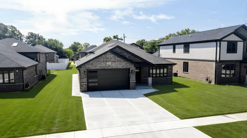 7951 W 73rd Pl, Bridgeview, IL, 60455-1034 | Card Image