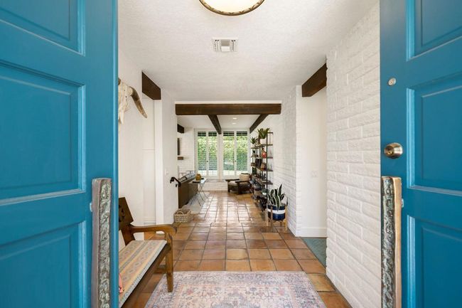 11-web-or-mls-BLWKawaeWay_2022_011 | Image 10