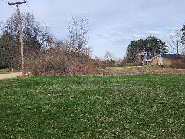 4180 Martus Rd, House other with 2 bedrooms, 2 bathrooms and null parking in North Branch MI | Image 11