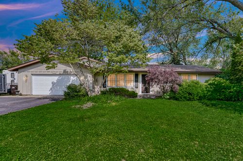 1006 Monroe St, Wauconda, IL, 60084-1338 | Card Image