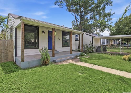 204 Aero Ave, Schertz, TX, 78154-1802 | Card Image