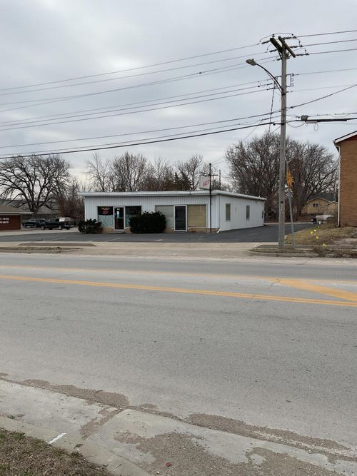 1108 E Liberty St, MEXICO, MO, 65265-3074 | Card Image