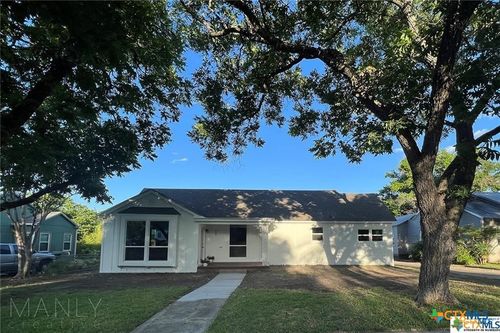 809 N 8th St, Temple, TX, 76501-2641 | Card Image
