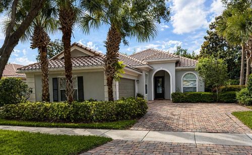 11826 Gennaro Ln, ORLANDO, FL, 32827-7134 | Card Image