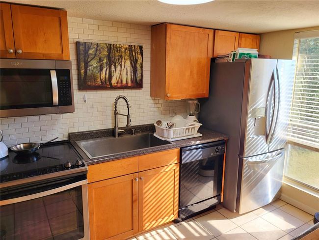 APT-114 - 1810 23 Rd Blvd, Condo with 2 bedrooms, 2 bathrooms and null parking in GAINESVILLE FL | Image 9