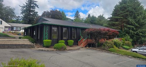 3755 Commercial St Se, Salem, OR, 97302-3832 | Card Image