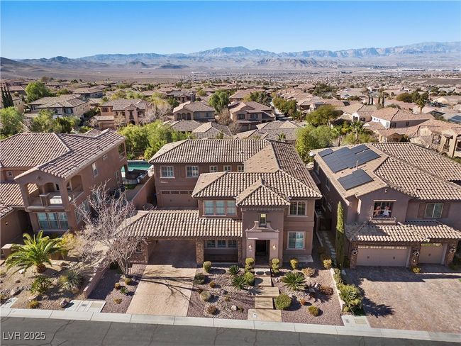 2717 Mona Lisa St, House other with 5 bedrooms, 6 bathrooms and null parking in Henderson NV | Image 4