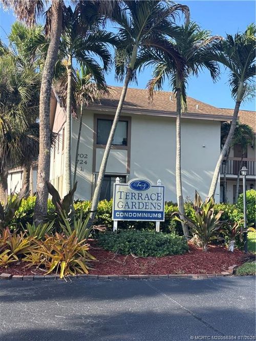 702 Nw Fork Rd, Stuart, FL, 34994-8954 | Card Image
