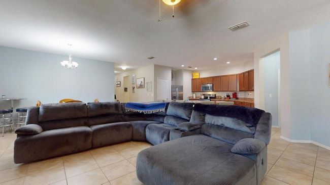 138 Port Royal Ct, House other with 4 bedrooms, 2 bathrooms and null parking in Sebastian FL | Image 4