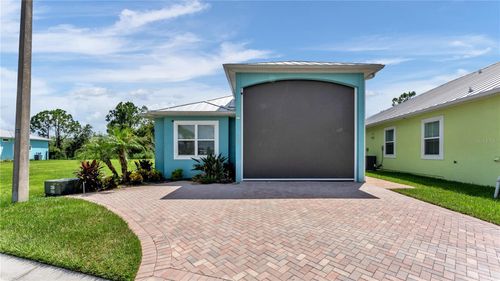 3220 Fish Hawk Dr, POLK CITY, FL, 33868-5304 | Card Image