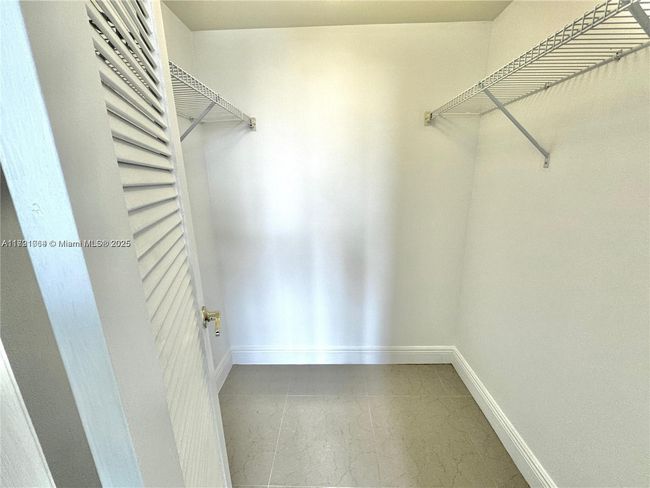 APT-307 - 3150 W Rolling Hills Cir, Condo with 2 bedrooms, 2 bathrooms and null parking in Davie FL | Image 14