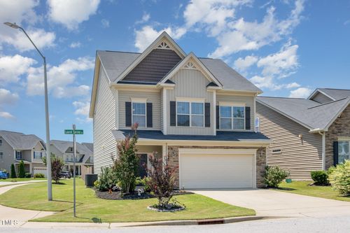 701 Laurel Spring Dr, Fuquay-Varina, NC, 27526-7503 | Card Image