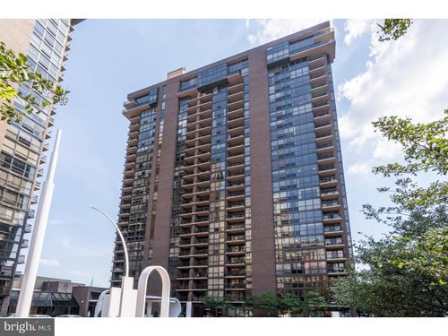 apt-209-241 S 6th St, PHILADELPHIA, PA, 19106-3728 | Card Image