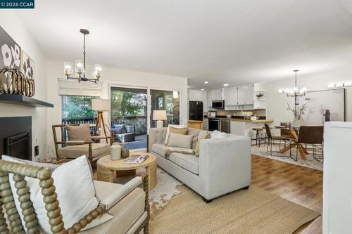 911 Dewing Ave, Lafayette, CA, 94549-4222 | Card Image