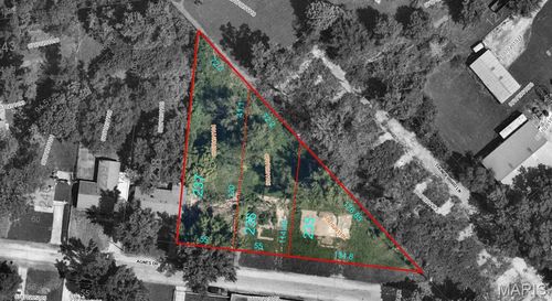 23 Agnes Dr, East Saint Louis, IL, 62206-2750 | Card Image