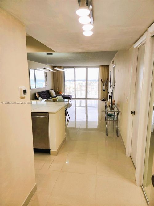 apt-1109-800 Se 20th Ave, Deerfield Beach, FL, 33441-5195 | Card Image