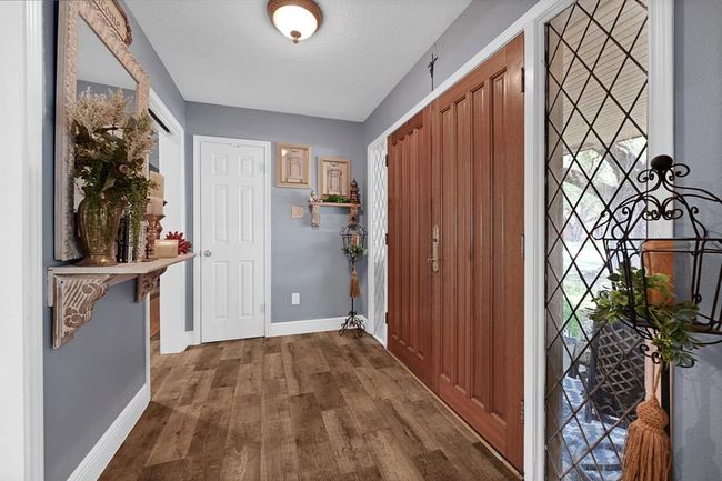 2022 Willow Wisp Dr, House other with 3 bedrooms, 2 bathrooms and 4 parking in Seabrook TX | Image 4