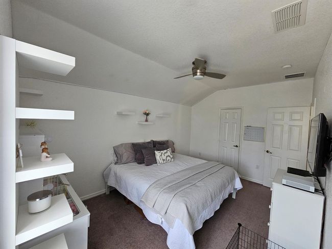 426 Cadiz Loop, House other with 5 bedrooms, 4 bathrooms and null parking in Davenport FL | Image 11