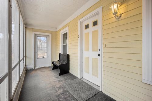 apt-2-67 Old Albany Post Rd, Rhinebeck, NY, 12572-2680 | Card Image