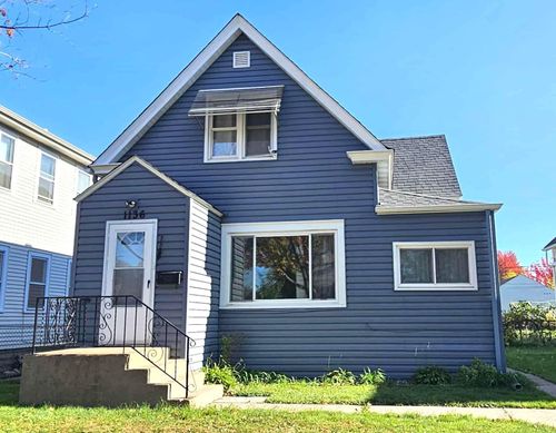 1136 Albemarle St, Saint Paul, MN, 55117-4415 | Card Image