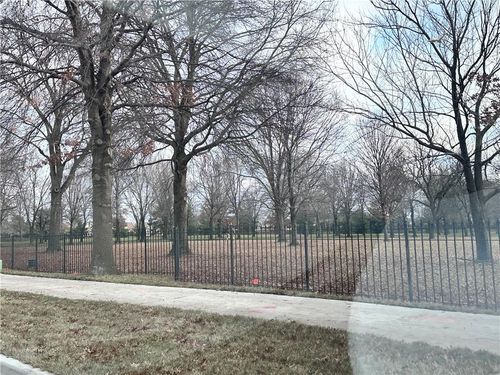 13810 Howe Dr, Leawood, KS, 66224-4622 | Card Image